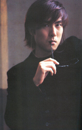 七天探花眼睛三部曲是哪三部 旨在改善细纹并提亮眼周肤色海报